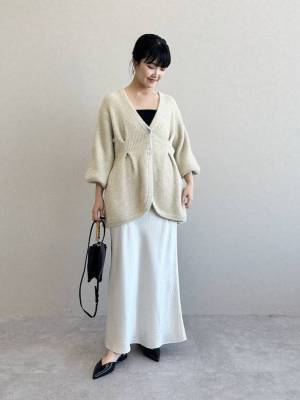 いつものコーデを上品に♡ 春、着映えする【サテンスカート】が見逃せない！！