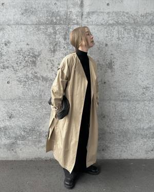 【春の注目スタイリング】シンプルで落ち着く「ノームコアコーデ」