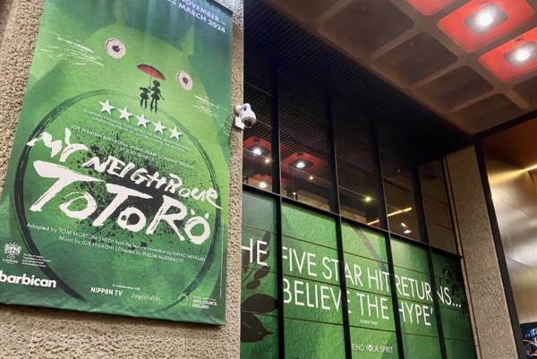 永遠のスタイルアイコン！アレクサ・チャンLFW最新コーデ３選【ロンドンSNAP】