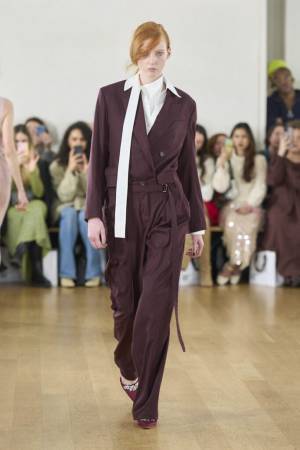 いち早くチェック！「ロンドン・ファッションウィーク」2024年秋冬トレンド３選【ロンドンSNAP】