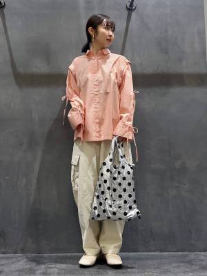 1枚あれば無敵かもッ！！冬 → 春を乗り切る♡【カラーシャツ】が買い！