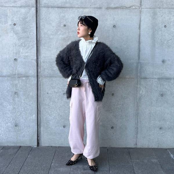 可愛いのに楽ちん♡ トレンド感溢れる【最旬スウェットコーデ】って？