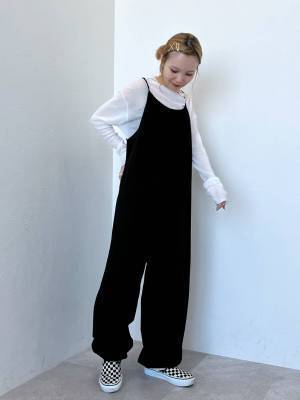 楽ちんコーデの救世主！ 着回し力も抜群♡ 1枚は欲しい【キャミサロペ】