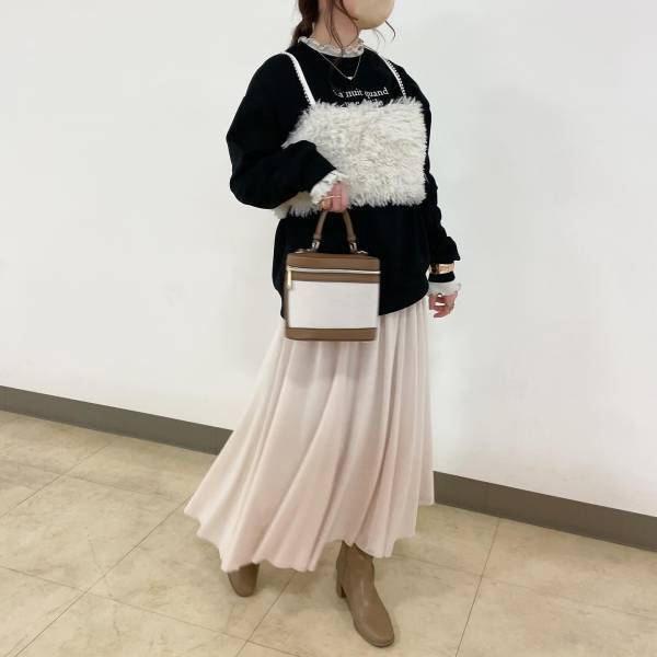 「選べなくて2色買い！」【しまむら】穿くだけで美人見え♡「春っぽロングスカート」