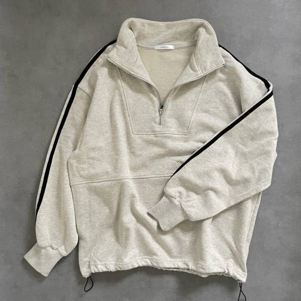 2000円以下で「トレンド」押さえる！！【しまむら】の色味が可愛い”ハーフジップトップス”が春コーデに大活躍