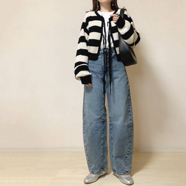 《神シルエット♡》「ボーダー」や「デニム」との相性抜群！【GU】”バレルレッグジーンズ”がこの春大活躍の予感！！