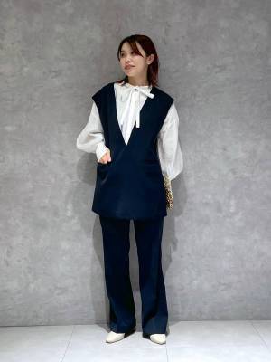 この春、重宝間違いナシッ！きれい見え半端ない♡【ボウタイトップス】