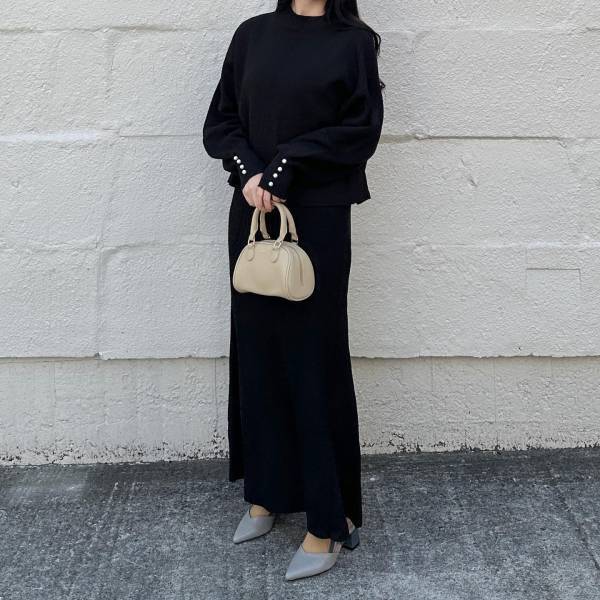 『重たく見える』 → 解決！！  今っぽく決まる【ブラックコーデ】のポイントは？