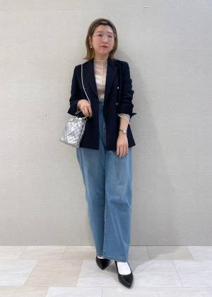 羽織るだけで上級者♡【ロペピクニック】今すぐ真似したい！「紺ブレ」コーデ
