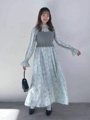 絶対に着たい！ 春のお出かけにぴったり♡【花柄ワンピ】