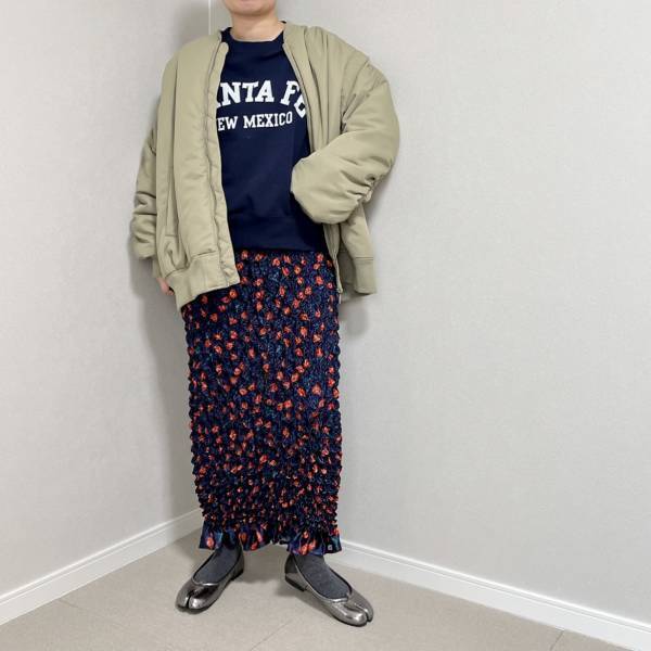 《いつもの靴をシルバーに変えてみて♡》「想像よりコーデに取り入れやすい」【SESTO】の”タビバレエパンプス”を紹介！！