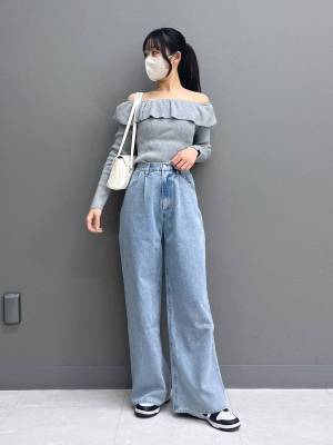 オシャレさんは持ってる！？【最旬アイテム】チェック必須の「ワイドデニム」