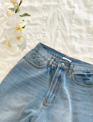 《骨格ウェーブさん必見！》「再販中」！！【クラシカルエルフ】大人の”ゆるデニム”で細見えしちゃおう♡