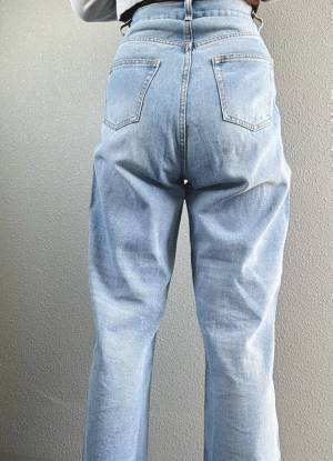 《骨格ウェーブさん必見！》「再販中」！！【クラシカルエルフ】大人の”ゆるデニム”で細見えしちゃおう♡