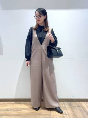 か、かわいいぃぃ♡♡【グローバルワーク】ぽわん袖がたまらん！「上品ブラウス」