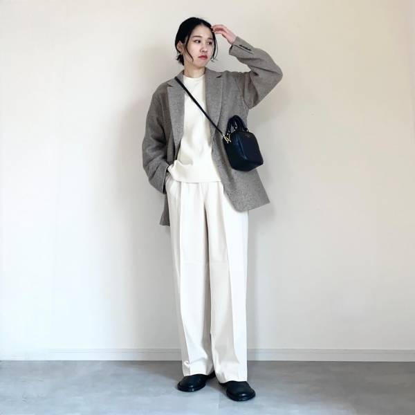 一気に春っぽく♡【ユニクロ】プチプラで真似しやすい！「きれい色コーデ」