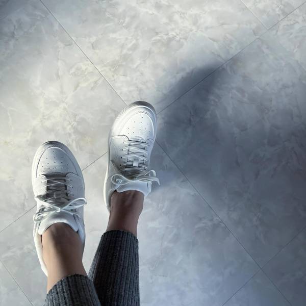 「クオリティ」高すぎぃぃぃーー！！【UNIQLO：C】「万能に使えること間違いナシ」な”ホワイトスニーカー”♡