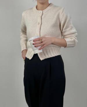 「最高に可愛い」の【ZARA】で見つけたぁ！！「一目惚れ」した”アイテム”2選♡