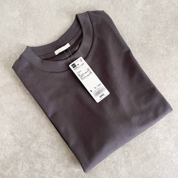 《結局コレが使える！》「イロチ買い必須」春夏に大活躍する【GU】の”ドライワイドT”♡