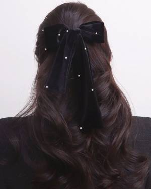 すぐに取り入れたいッ！ コーデに甘さをプラス♡【リボンアクセ】