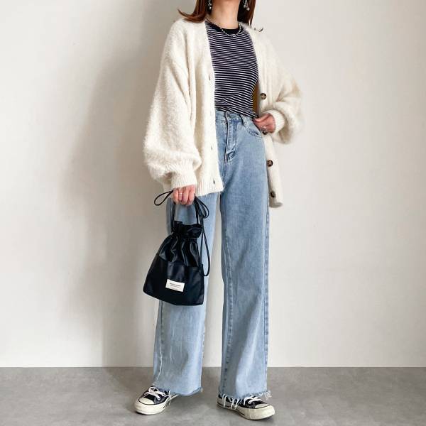 《え、めっちゃ使える♡》「着回しアイテム1軍」です…！【GU】の”ボーダーリブT”着回しコーデ3選