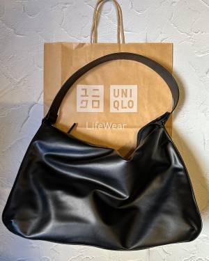 2024春夏コレクション【UNIQLO：C】レザータッチバッグが「マルチに使える」！！