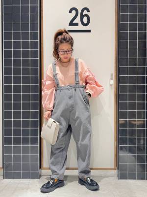 【注目カラー】今っぽさをプラスするなら「ピーチ・ファズ」を取り入れて！