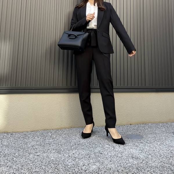 「卒入学式コーデ」はこれで決まりーっ！普段使いにも大活躍の”お助けアイテム”を発見した…！