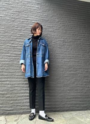 まさに「一軍アイテム」！！【ユニクロ】どんなシーンでもとにかく着回せる！”美脚見えボトムス”は「オールシーズン」大活躍