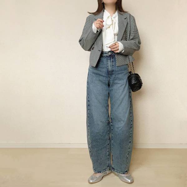 《神シルエットすぎます！！》【GUほか】春の大人カジュアルコーデはもう悩まない…！おすすめ”デニムコーデ”4選