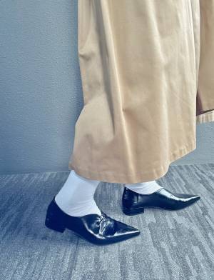 これ【SHEIN】って信じられる！？「超優秀」で「長時間履いても疲れない」デザイン性抜群”フラットシューズ”を発見！