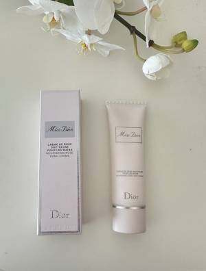 自分へのご褒美に「ちょっと贅沢」♡【ミスディオール】定番人気の「ハンドクリーム」が優秀なんです！