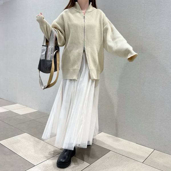 「絶対買うべき」「大優勝」♡♡【しまむら】「オールシーズン重宝」する”チュールスカート”がめちゃくちゃ可愛い！