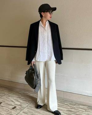 「これは買うべきだーーーっ♡」「楽に綺麗が叶うから最高」【ユニクロ】使えすぎて毎日がラクに！”神ボトムス”4選