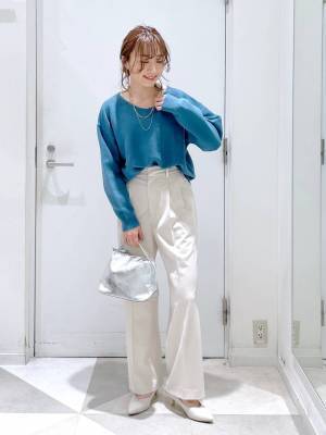 春こそ『ブルー』でしょ！【グローバルワーク】今買ってすぐ使える♡「最旬トップス」