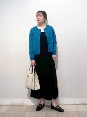 春こそ『ブルー』でしょ！【グローバルワーク】今買ってすぐ使える♡「最旬トップス」