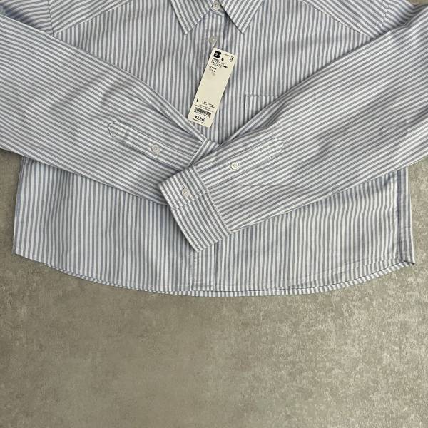 ＜新作！！！＞「高見え」する【GU】の「今年らしい」”オックスフォードショートシャツ”が推せる♡