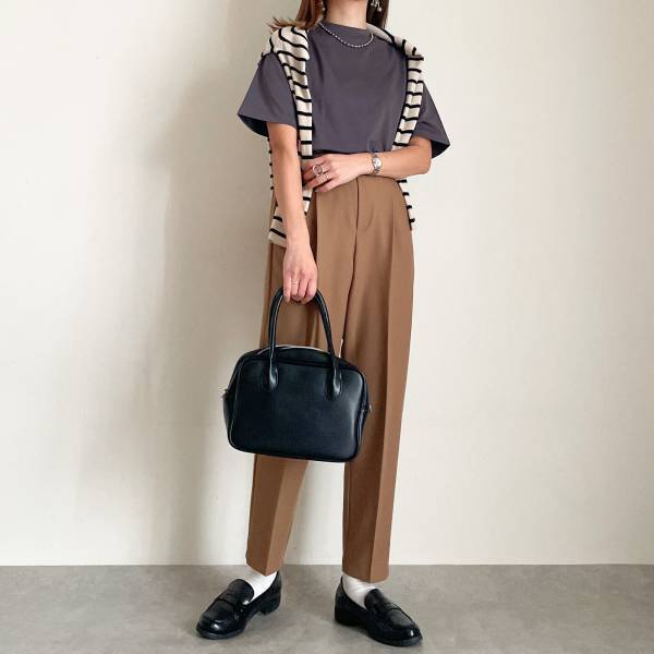 『990円』でゲットできるの歓喜！！【GU】イロチで欲しい「半袖Tシャツ」を使った”春夏着回しコーデ”4選