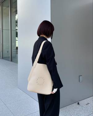 〈こんなに可愛いのあったの？！〉おしゃれさん愛用の【最旬バッグ】って？