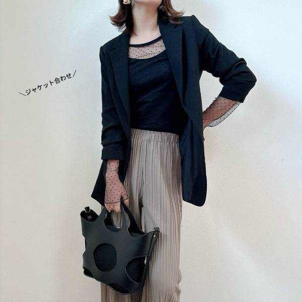 プチプラには見えない、、、！！【しまむら】一点投入で即旬顔♡ 「シアートップス」