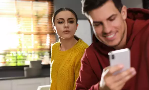 嫉妬してしまう自分をコントロールするには