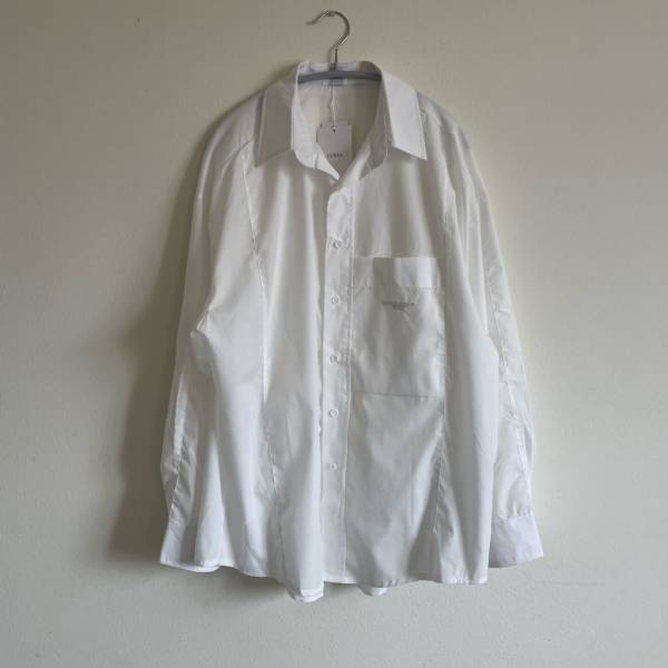 《ZOZOTOWNで買える！》春着たい【ULEULA】の「白シャツ」垢抜けコーデを紹介