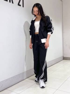 トレンドど真ん中！【FOREVER21】羽織るだけで即あか抜け♡「トラックジャケット」