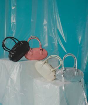 〈今、SNSで話題沸騰中！！ 〉【韓国っぽショルダーバッグ】って？