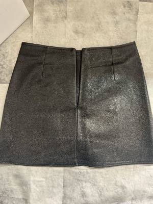 【GRL】で揃えられる！春の”トレンドコーデ”紹介