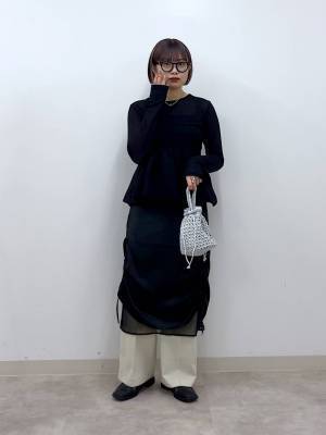 《大人っぽ♡》周りと差をつける！春のおしゃれ【モノトーンコーデ】