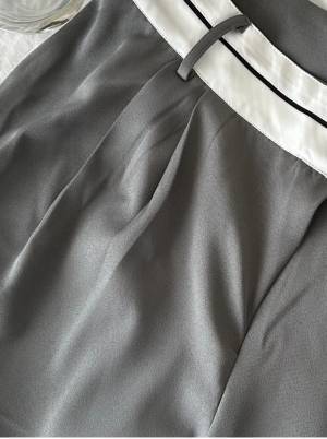 ＜大活躍間違いなし♡＞【SHEIN】の”デザインボトムス”がオシャレで使える！