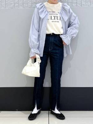 ＜この春、無双できそう♡＞速攻マネしたい【フリルブラウス × デニム】コーデ術