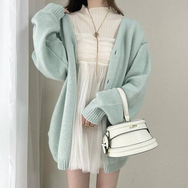 トレンドコーデの必須アイテム！ 【ビスチェ】をプラスして華やかに♡