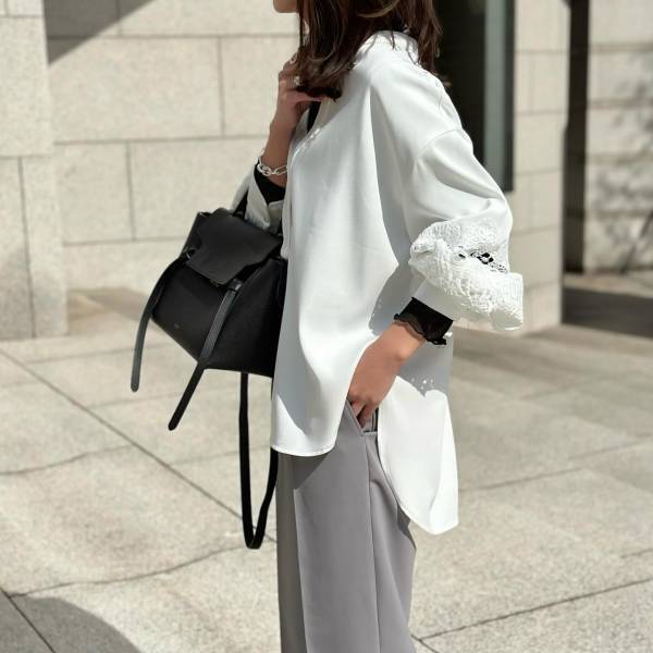 《大人女子スタイル》【ノスタルジア】「繊細なレース」が美しい”ブラウス”がやっと再販されました♡